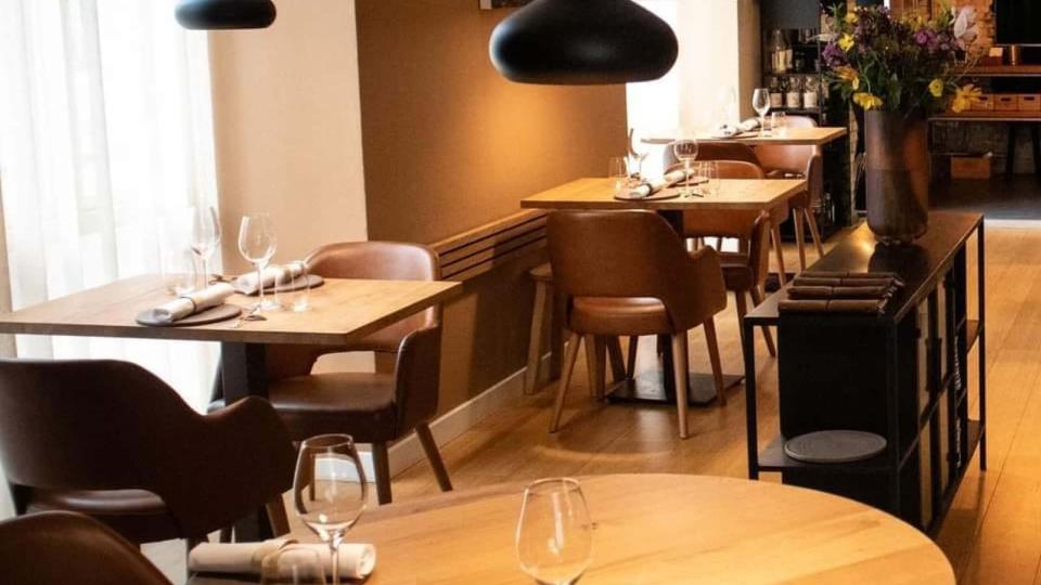 Indretning med Michelin-kvalitet – se Alimentum i Aalborg 🌟