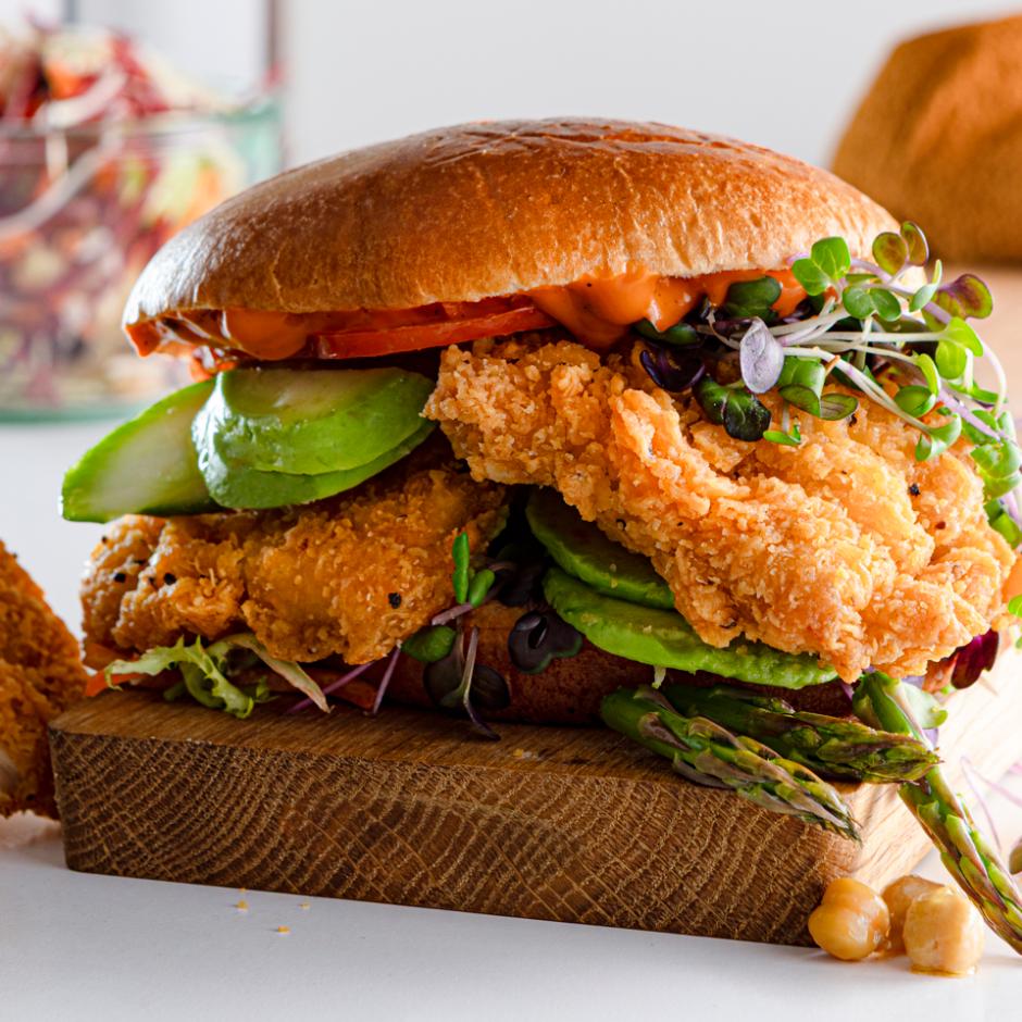 330061 - Ready Chef Breaded Fried Chicken Thigh Burger 125 g